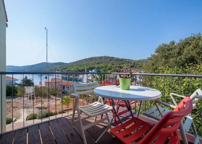 Meri Apartman Božava